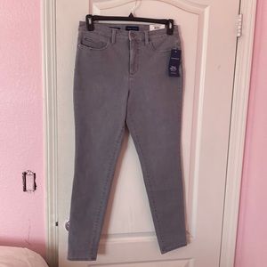 Charter club women’s jeans NWT